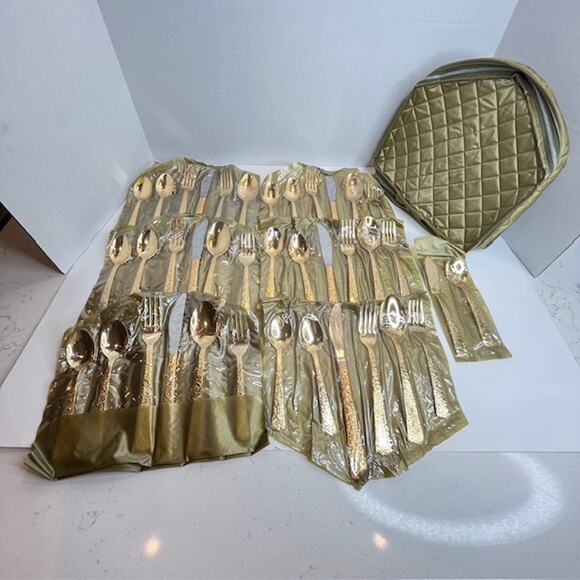 Vintage Cellini Roses Romanesque Golden Plated Flatware 44 Pieces Japan UNUSED - Picture 3 of 12
